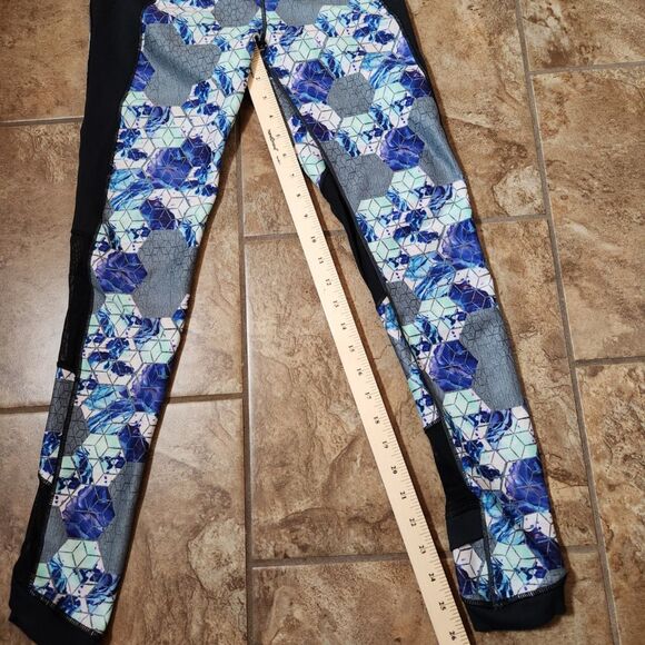 Calia by Carrie Underwood Women’s Leggings – Size Small, Mesh Detail - Picture 9 of 10